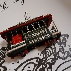 Powell & Hyde Musical Cable Car